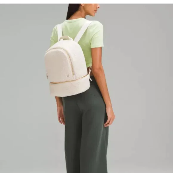 Lululemon City Adventurer Backpack Mini 11L Fleece NWT - Picture 2 of 9